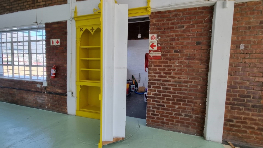 To Let Commercial Property for Rent in Woodstock Western Cape